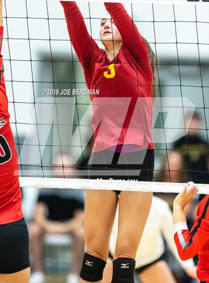 Thumbnail 2 in Mammoth vs. Kerman (CIF CS D5 Final) photogallery.