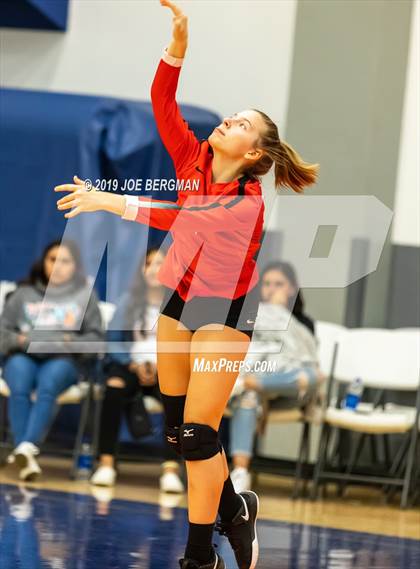 Thumbnail 2 in Mammoth vs. Kerman (CIF CS D5 Final) photogallery.