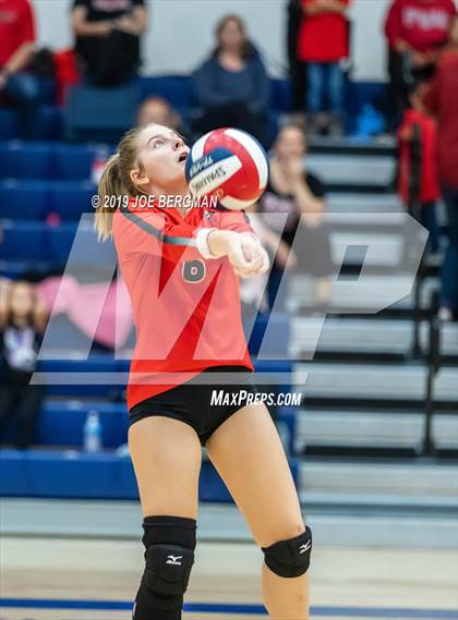 Thumbnail 1 in Mammoth vs. Kerman (CIF CS D5 Final) photogallery.