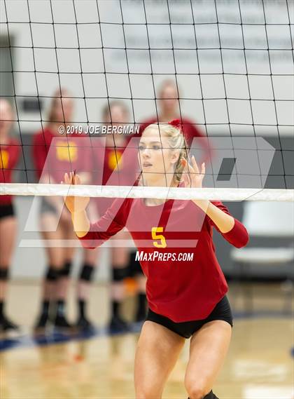 Thumbnail 2 in Mammoth vs. Kerman (CIF CS D5 Final) photogallery.