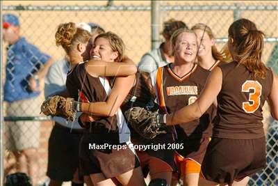 Thumbnail 2 in Vacaville vs. St. Mary's (Sec. Playoff) photogallery.