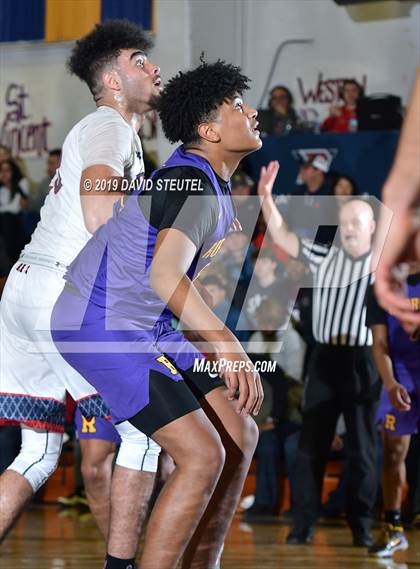 Thumbnail 1 in Archbishop Riordan vs. Dublin (Gridley Invitational) photogallery.