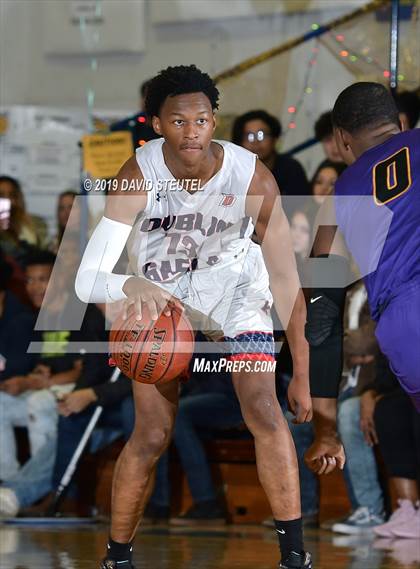 Thumbnail 1 in Archbishop Riordan vs. Dublin (Gridley Invitational) photogallery.