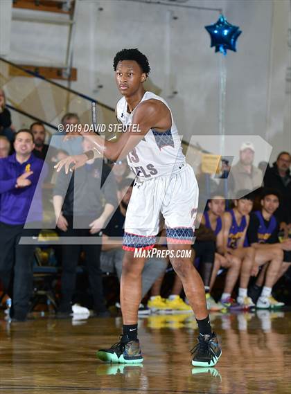 Thumbnail 2 in Archbishop Riordan vs. Dublin (Gridley Invitational) photogallery.