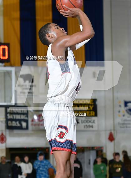 Thumbnail 2 in Archbishop Riordan vs. Dublin (Gridley Invitational) photogallery.