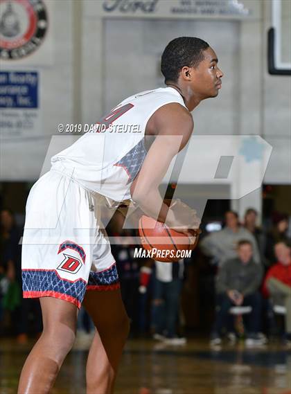 Thumbnail 2 in Archbishop Riordan vs. Dublin (Gridley Invitational) photogallery.