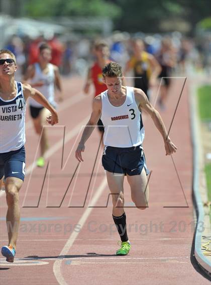 Thumbnail 1 in CIF SS Track and Field Finals (Boys Divisions 1 & 2 - 1600m) photogallery.