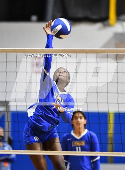 Thumbnail 2 in Winter Park vs. Lyman (Nike Tournament of Champions) photogallery.