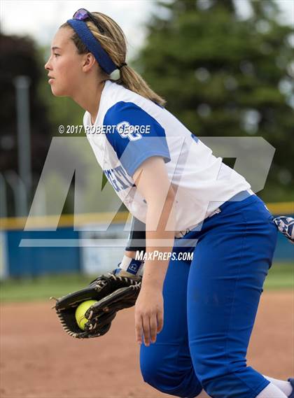 Thumbnail 2 in Muskego vs Oak Creek (WIAA Division 1 Sectional Semifinal) photogallery.