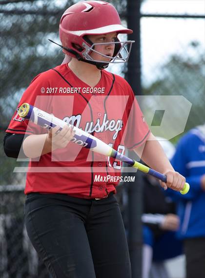 Thumbnail 1 in Muskego vs Oak Creek (WIAA Division 1 Sectional Semifinal) photogallery.