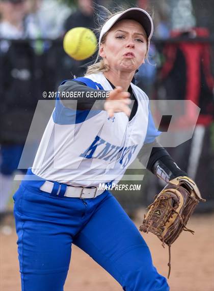 Thumbnail 2 in Muskego vs Oak Creek (WIAA Division 1 Sectional Semifinal) photogallery.