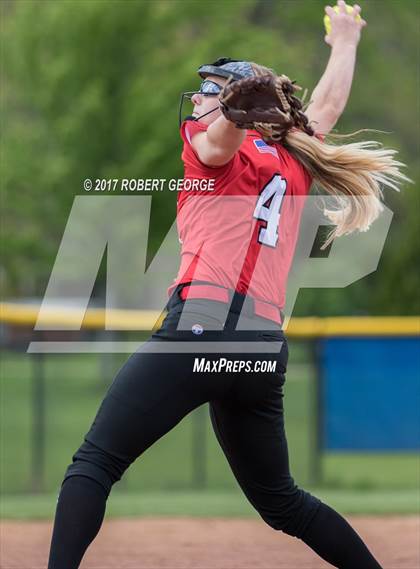 Thumbnail 2 in Muskego vs Oak Creek (WIAA Division 1 Sectional Semifinal) photogallery.