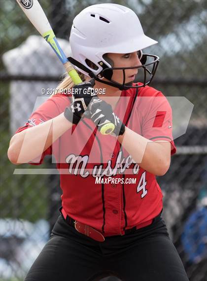 Thumbnail 3 in Muskego vs Oak Creek (WIAA Division 1 Sectional Semifinal) photogallery.