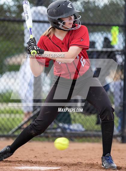 Thumbnail 2 in Muskego vs Oak Creek (WIAA Division 1 Sectional Semifinal) photogallery.