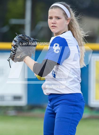 Thumbnail 3 in Muskego vs Oak Creek (WIAA Division 1 Sectional Semifinal) photogallery.