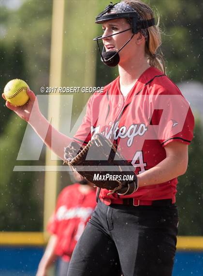 Thumbnail 2 in Muskego vs Oak Creek (WIAA Division 1 Sectional Semifinal) photogallery.