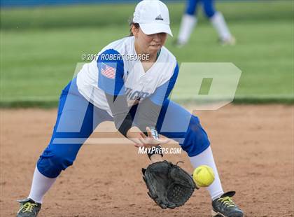 Thumbnail 1 in Muskego vs Oak Creek (WIAA Division 1 Sectional Semifinal) photogallery.