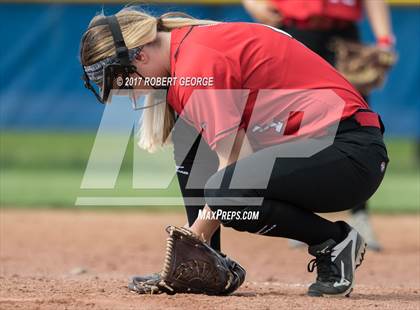 Thumbnail 1 in Muskego vs Oak Creek (WIAA Division 1 Sectional Semifinal) photogallery.