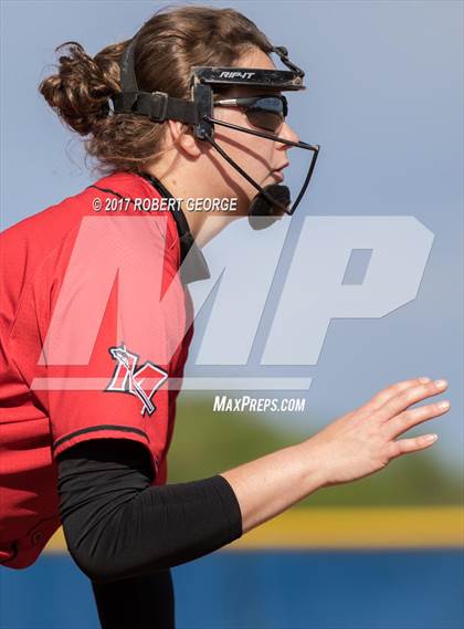 Thumbnail 2 in Muskego vs Oak Creek (WIAA Division 1 Sectional Semifinal) photogallery.