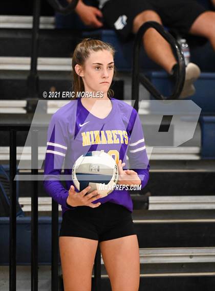 Thumbnail 3 in Dos Palos vs Minarets (Sunnyside Invitational) photogallery.