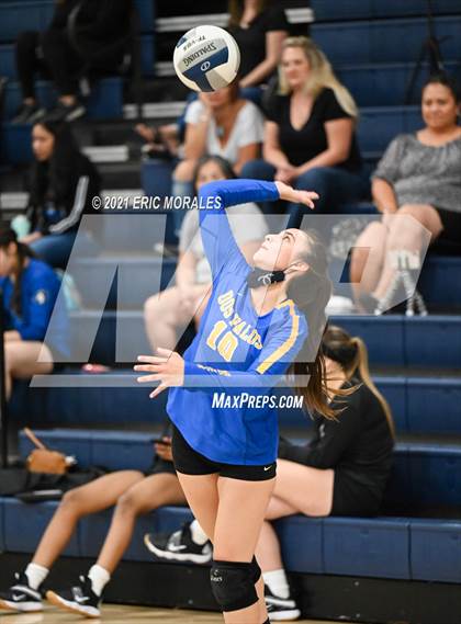 Thumbnail 2 in Dos Palos vs Minarets (Sunnyside Invitational) photogallery.