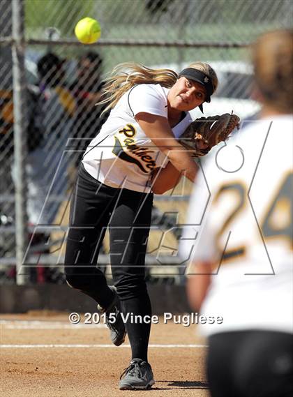 Thumbnail 2 in Pacifica vs. Newbury Park (T.O. Tourney) photogallery.