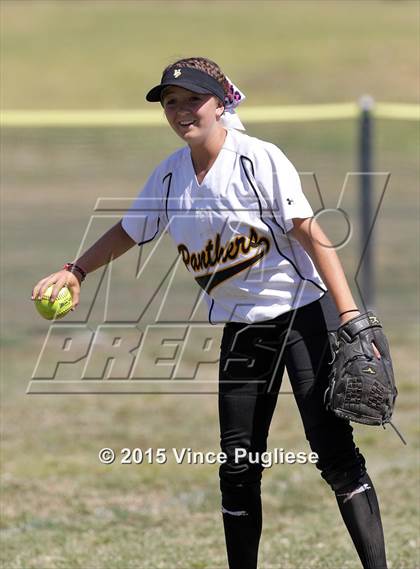 Thumbnail 1 in Pacifica vs. Newbury Park (T.O. Tourney) photogallery.