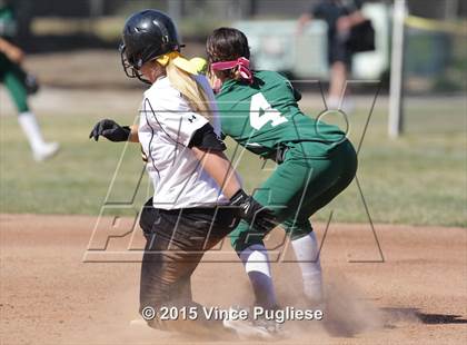 Thumbnail 3 in Pacifica vs. Newbury Park (T.O. Tourney) photogallery.