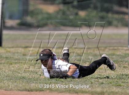 Thumbnail 1 in Pacifica vs. Newbury Park (T.O. Tourney) photogallery.