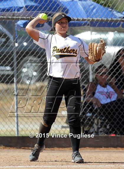 Thumbnail 3 in Pacifica vs. Newbury Park (T.O. Tourney) photogallery.