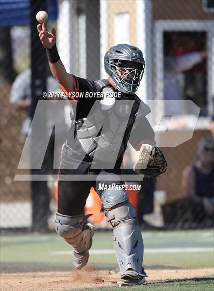 Thumbnail 2 in Notre Dame (SO) vs. Huntington Beach (Boras Classic) photogallery.
