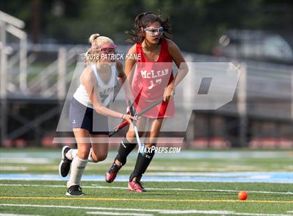 Thumbnail 1 in McLean @ Yorktown photogallery.