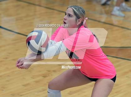 Thumbnail 1 in Mayde Creek vs Tompkins photogallery.