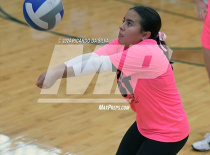 Thumbnail 1 in Mayde Creek vs Tompkins photogallery.