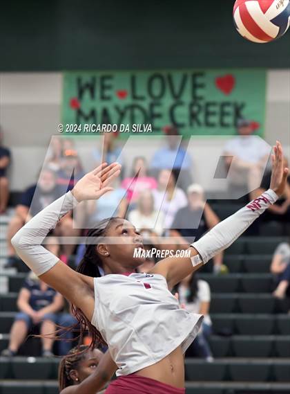Thumbnail 1 in Mayde Creek vs Tompkins photogallery.