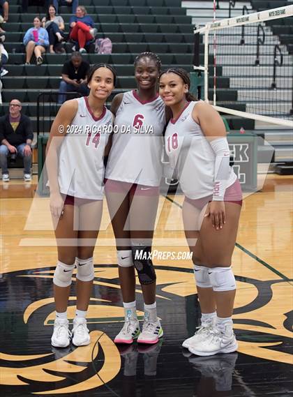 Thumbnail 1 in Mayde Creek vs Tompkins photogallery.
