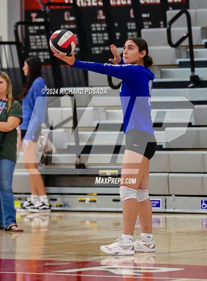 Thumbnail 3 in Madera @ Torres photogallery.