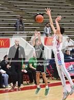 Photo from the gallery "Pasadena vs. Pearce (McDonald's Texas Invitational)"