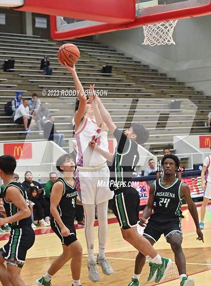 Thumbnail 1 in Pasadena vs. Pearce (McDonald's Texas Invitational) photogallery.