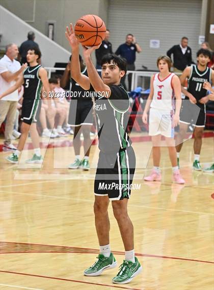 Thumbnail 3 in Pasadena vs. Pearce (McDonald's Texas Invitational) photogallery.
