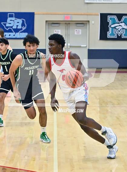 Thumbnail 1 in Pasadena vs. Pearce (McDonald's Texas Invitational) photogallery.
