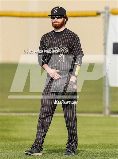 null - Photo 01