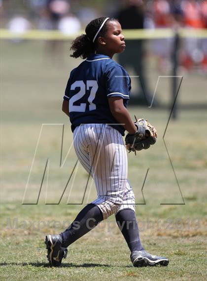 Thumbnail 1 in Chatsworth vs Oxnard (T.O. Tournament) photogallery.