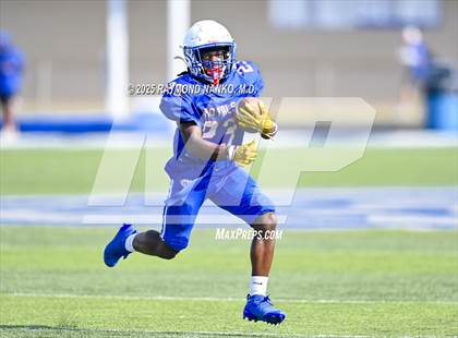 Thumbnail 2 in Indianapolis Bishop Chatard @ Hamilton Southeastern  photogallery.