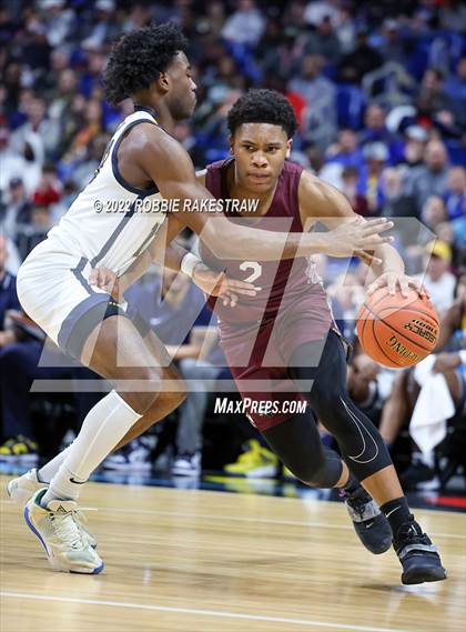 Thumbnail 1 in Oak Cliff Faith Family Academy vs. Silsbee (UIL 4A State Semifinal) photogallery.