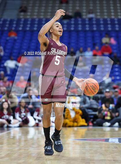 Thumbnail 3 in Oak Cliff Faith Family Academy vs. Silsbee (UIL 4A State Semifinal) photogallery.