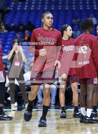 Thumbnail 3 in Oak Cliff Faith Family Academy vs. Silsbee (UIL 4A State Semifinal) photogallery.
