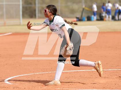 Thumbnail 2 in Mountain Ridge vs. Youngker (Sunrise Mountain Invitational) photogallery.