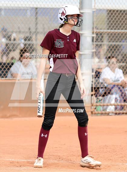 Thumbnail 2 in Mountain Ridge vs. Youngker (Sunrise Mountain Invitational) photogallery.