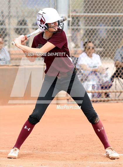 Thumbnail 1 in Mountain Ridge vs. Youngker (Sunrise Mountain Invitational) photogallery.